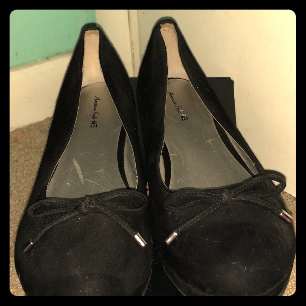 Size 5 woman's about 1 inch heels